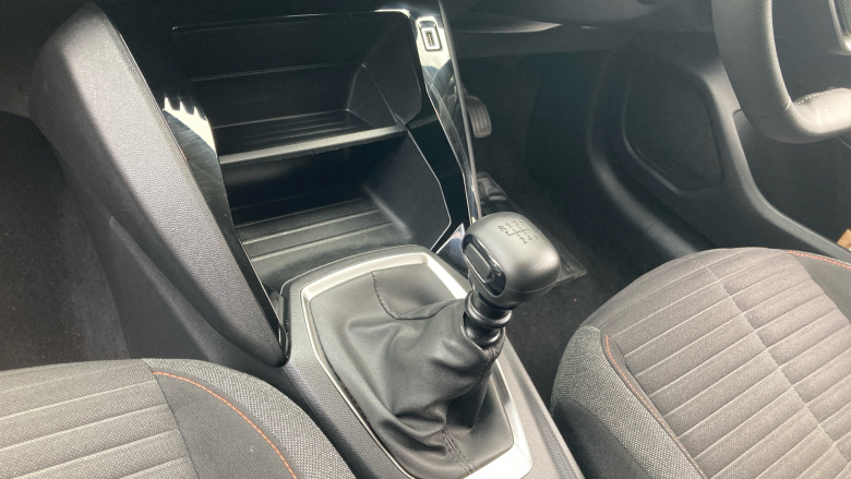 Peugeot 208 1.2 PureTech 100 Active Premium + 5dr Petrol Hatchback